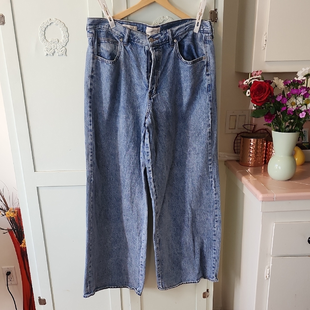 Sz 14 Universal Thread Light Blue Flare Jeans